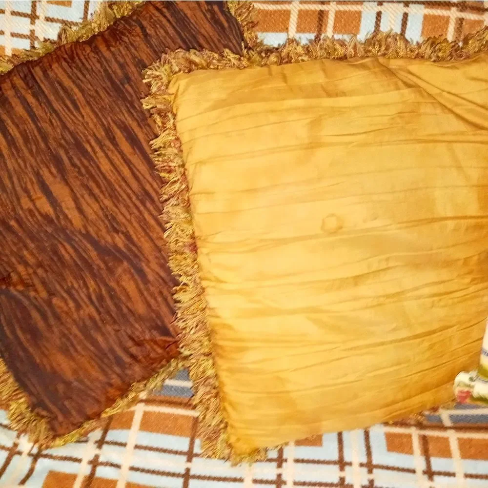 1 pillow